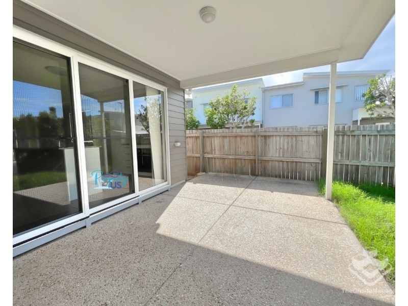 4/10 Crayfish Street, Mountain Creek QLD 4557