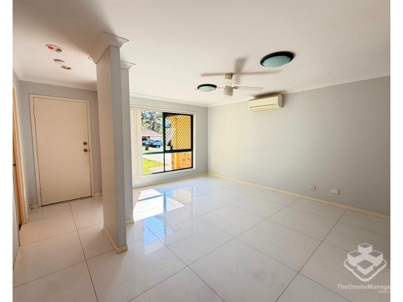 28 Rubicon Crescent, Kuraby QLD 4112