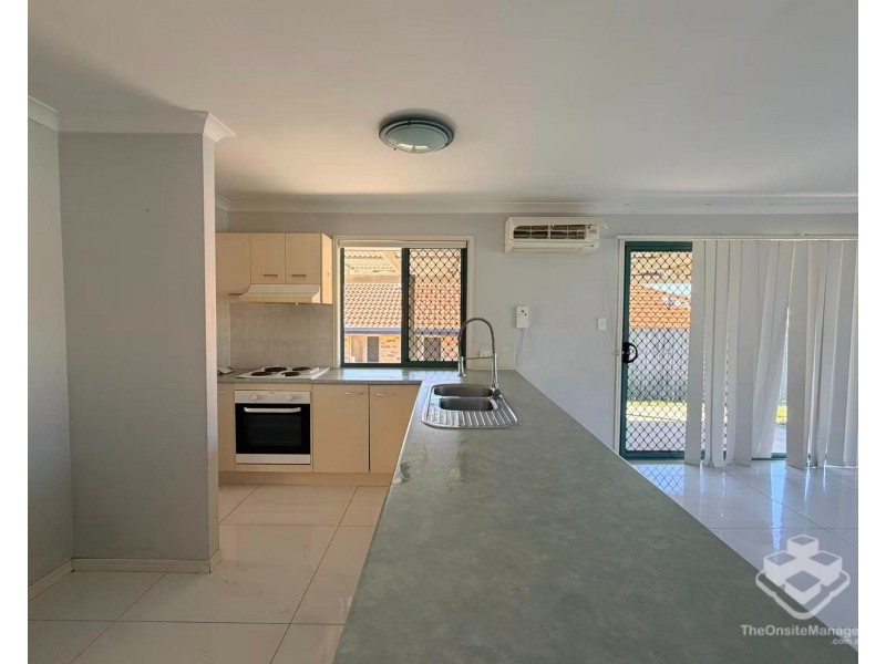 28 Rubicon Crescent, Kuraby QLD 4112