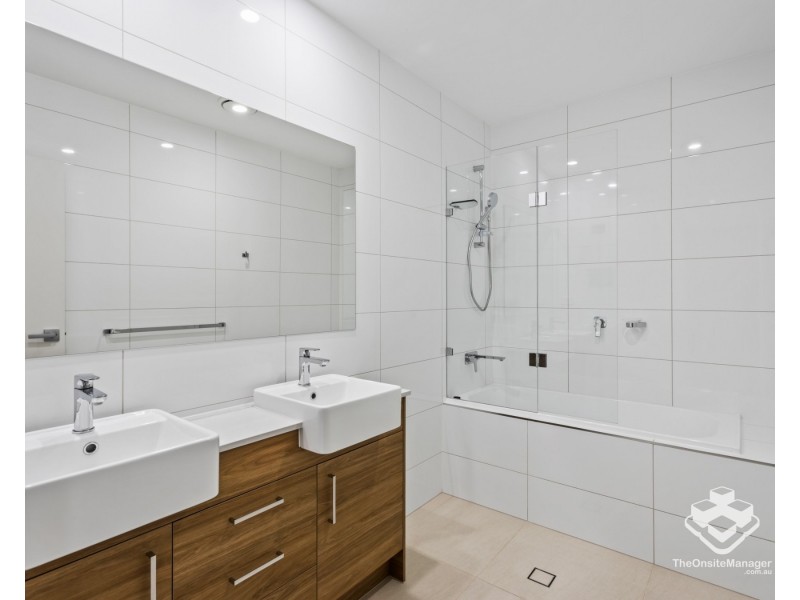 ID:21192100/52 Russell Street, Everton Park QLD 4053