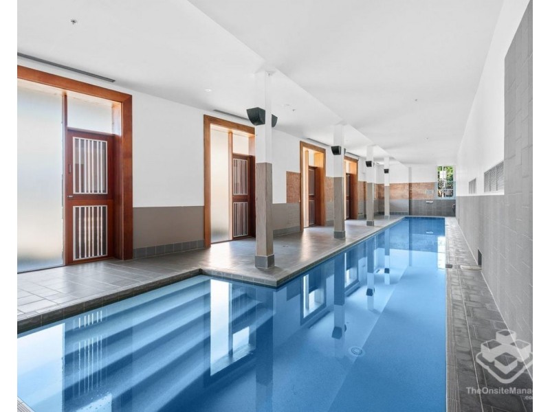 2b/8 Skyring Terrace, Teneriffe QLD 4005