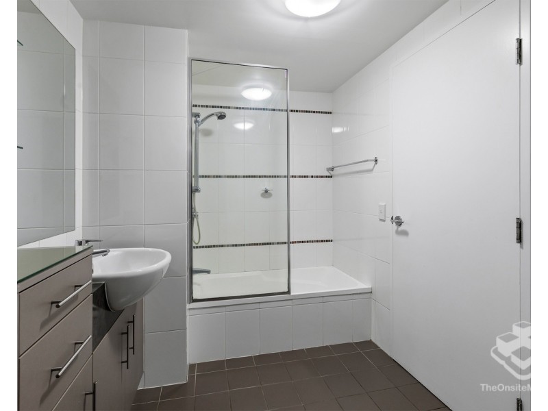 ID:21192230/42 Newstead Terrace, Newstead QLD 4006