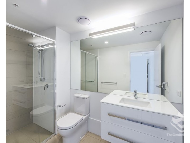 21102/300 old cleveland road, Coorparoo QLD 4151