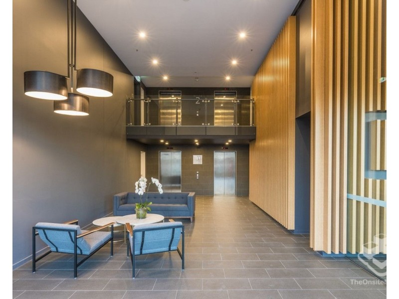 21102/300 old cleveland road, Coorparoo QLD 4151