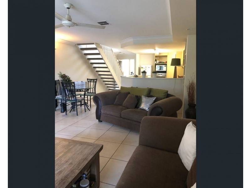ID:21192350/215 Cottesloe Drive, Mermaid Waters QLD 4218