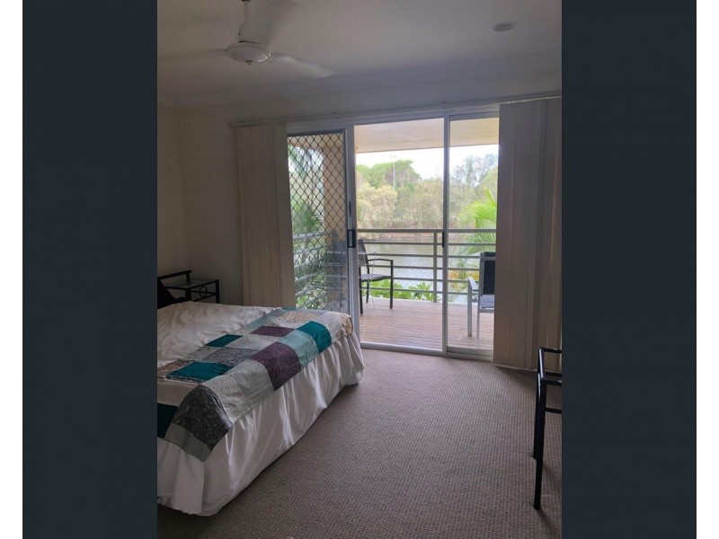 ID:21192350/215 Cottesloe Drive, Mermaid Waters QLD 4218
