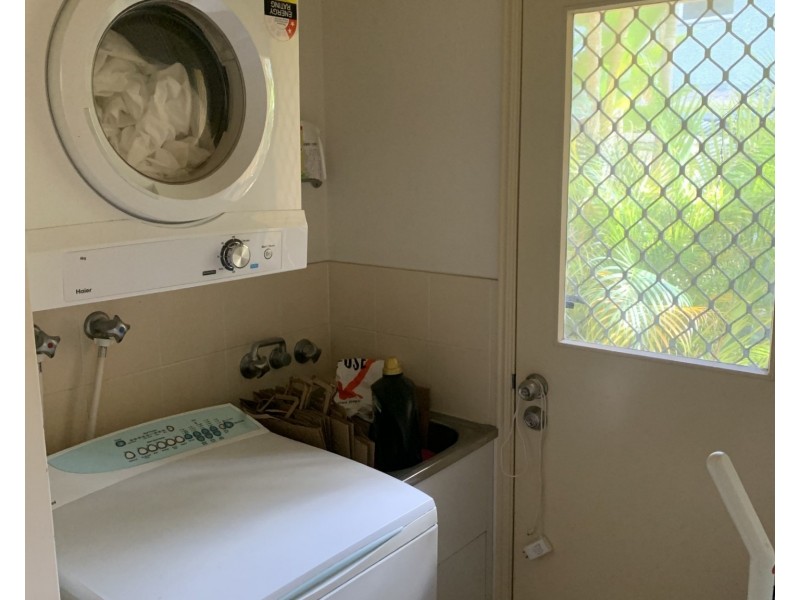 ID:21192350/215 Cottesloe Drive, Mermaid Waters QLD 4218
