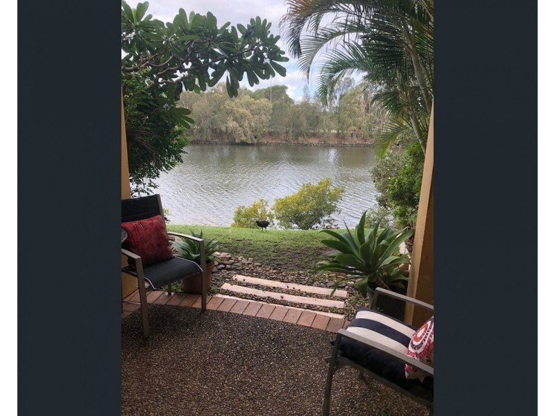ID:21192350/215 Cottesloe Drive, Mermaid Waters QLD 4218
