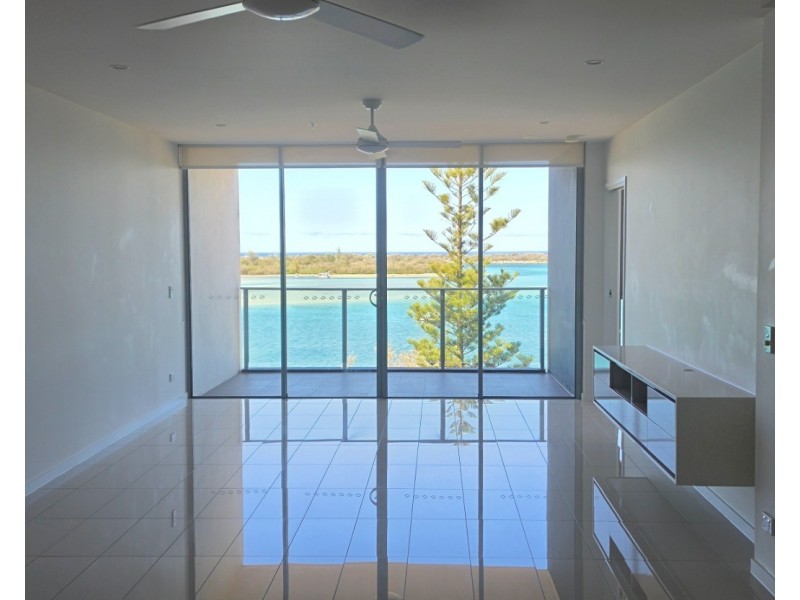 ID:21192395/388 Marine Parade, Labrador QLD 4215