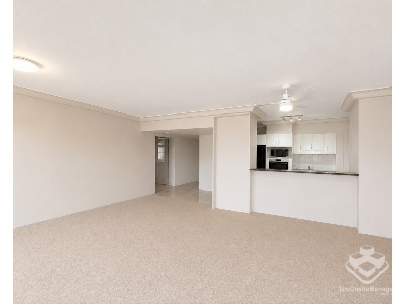 34/2 Admiralty Drive, Surfers Paradise QLD 4217