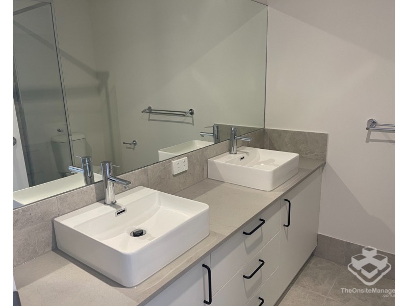 ID:21192480/17 Diamond Way, Redbank Plains QLD 4301