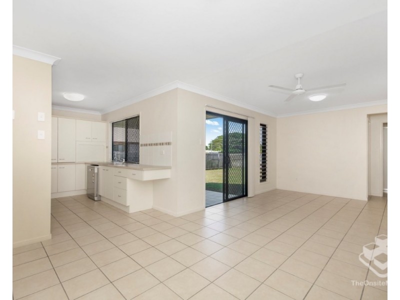 42 Bridgewater Drive, Condon QLD 4815