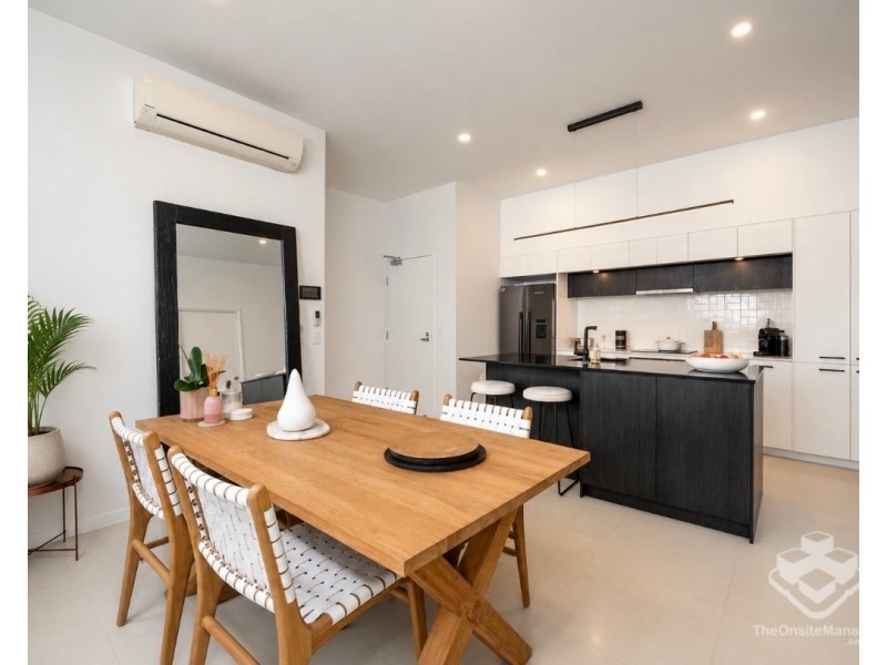 ID:21192600/9 Hooker Boulevard, Broadbeach Waters QLD 4218