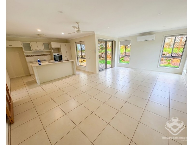 19 Keswick Place, Redland Bay QLD 4165