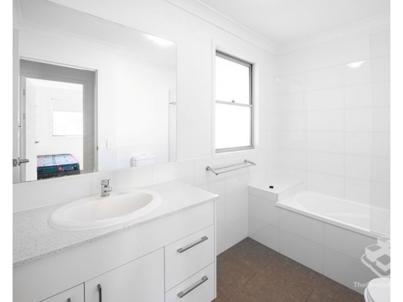 67/51 River Road, Bundamba QLD 4304