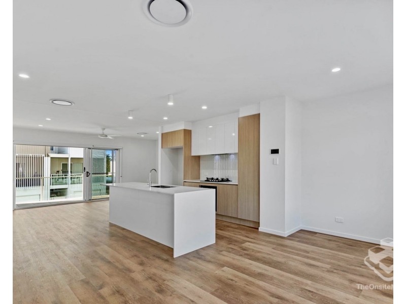 88/8 Lawrence Lyons place, Kenmore QLD 4069