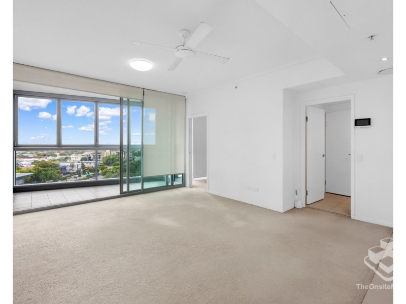 11103/8 Harbour Road, Hamilton QLD 4007