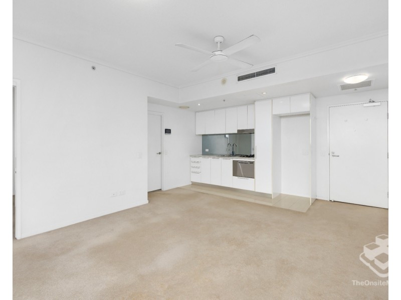 11103/8 Harbour Road, Hamilton QLD 4007