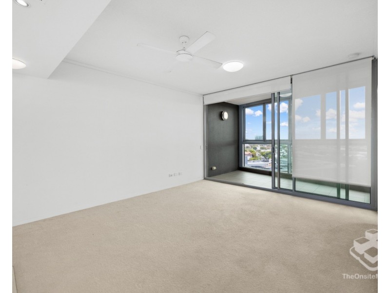 11103/8 Harbour Road, Hamilton QLD 4007