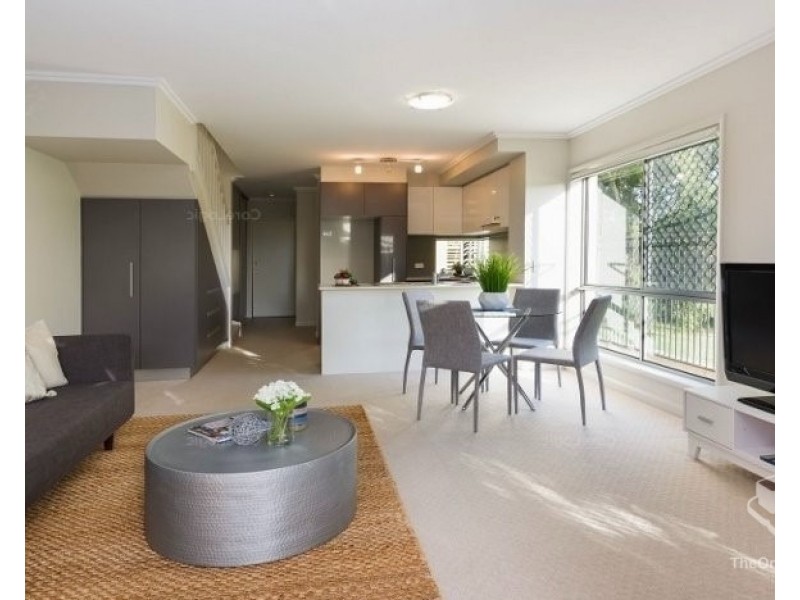U24/123 Barrack Road, Murarrie QLD 4172