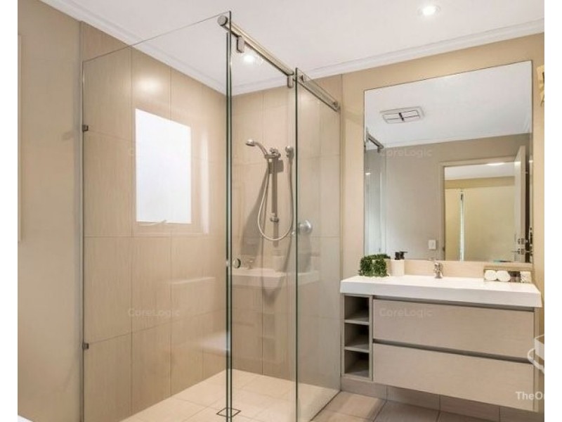 U24/123 Barrack Road, Murarrie QLD 4172