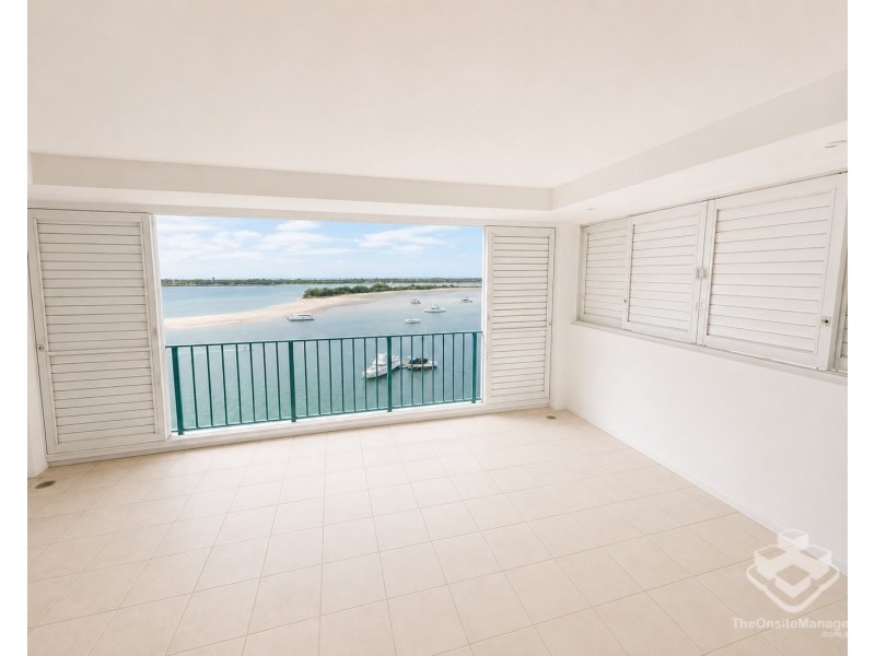 ID:21192871/ 326 Marine Parade, Labrador QLD 4215