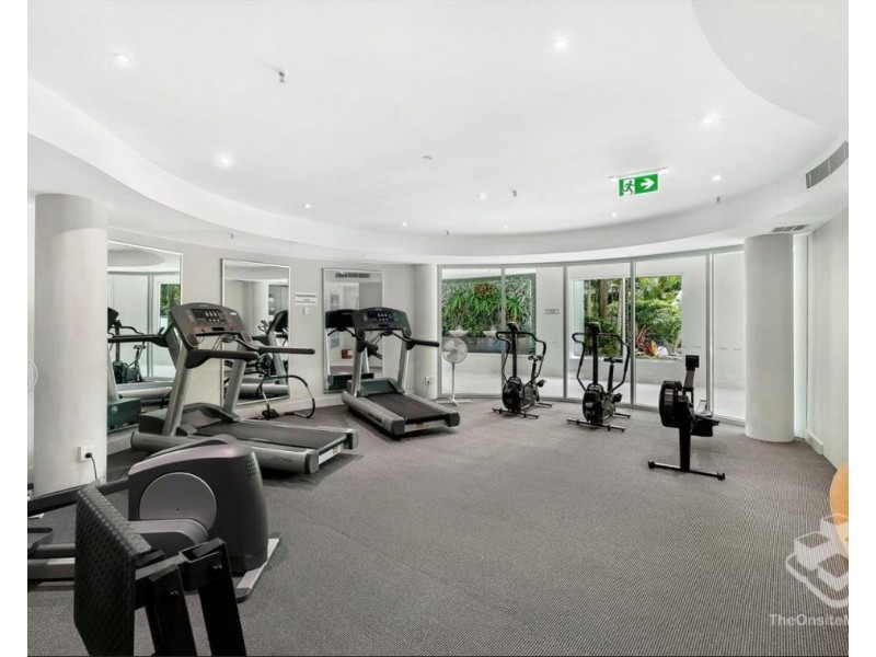 ID:21192871/ 326 Marine Parade, Labrador QLD 4215