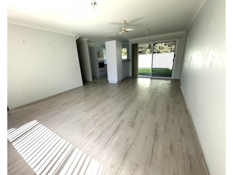 32/97 Edmund Rice Drive, Southport QLD 4215