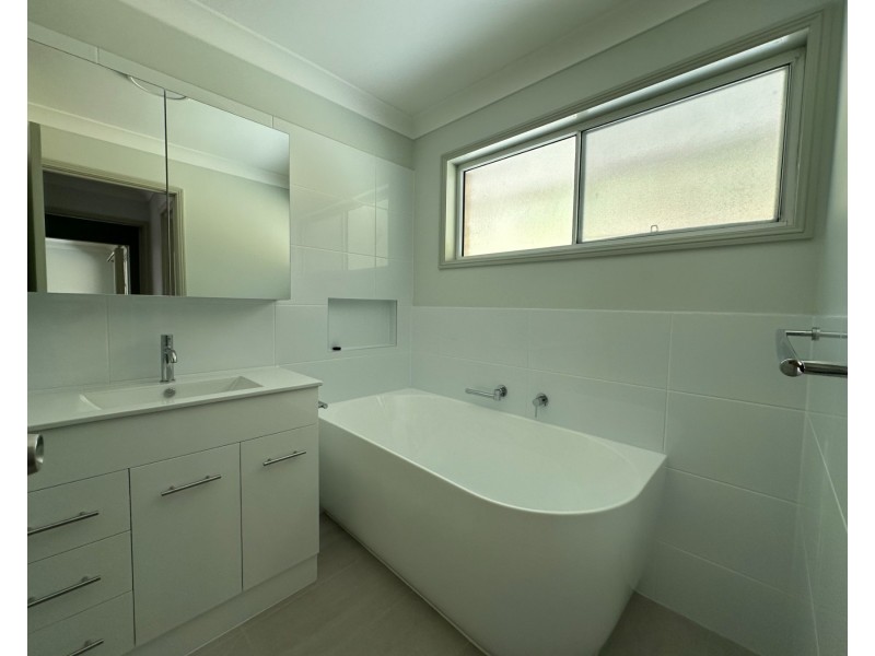 32/97 Edmund Rice Drive, Southport QLD 4215