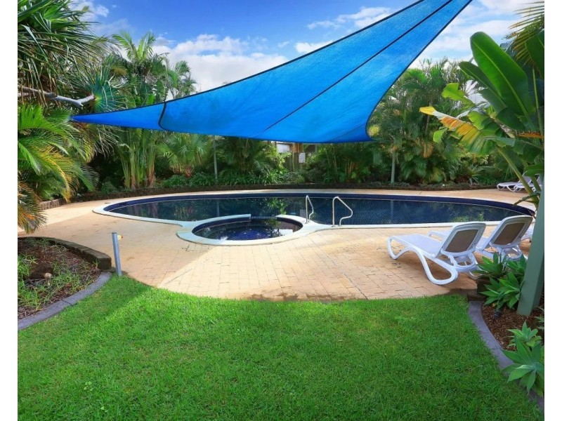 32/97 Edmund Rice Drive, Southport QLD 4215