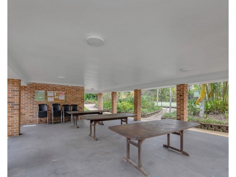 32/97 Edmund Rice Drive, Southport QLD 4215