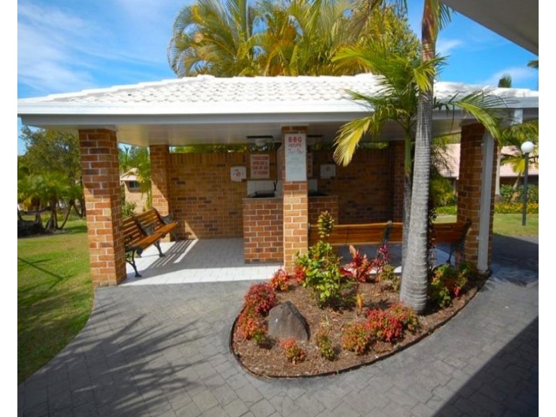 32/97 Edmund Rice Drive, Southport QLD 4215