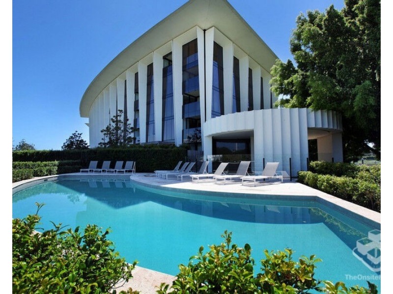 307E/1 Marina Drive, Benowa QLD 4217