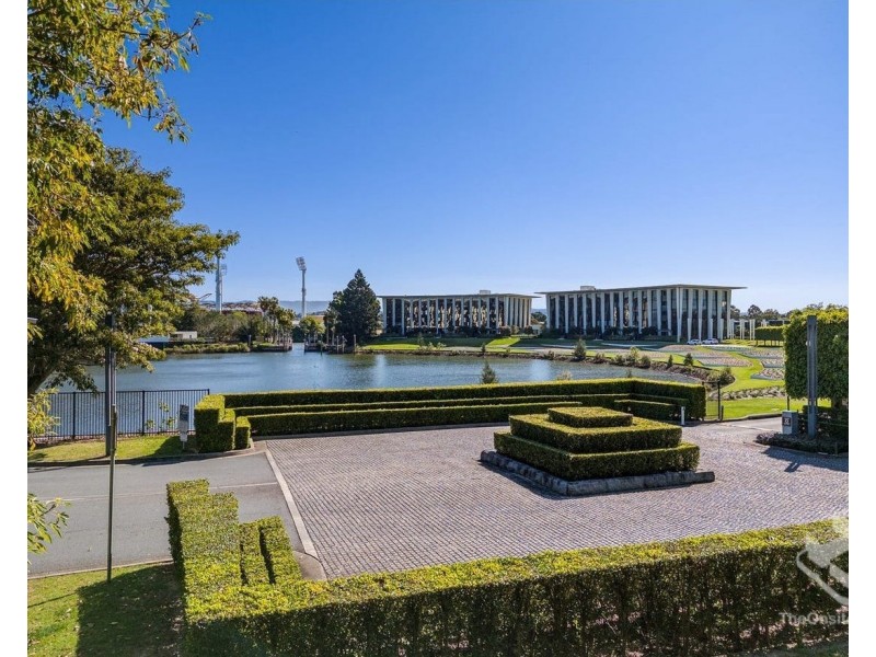 307E/1 Marina Drive, Benowa QLD 4217
