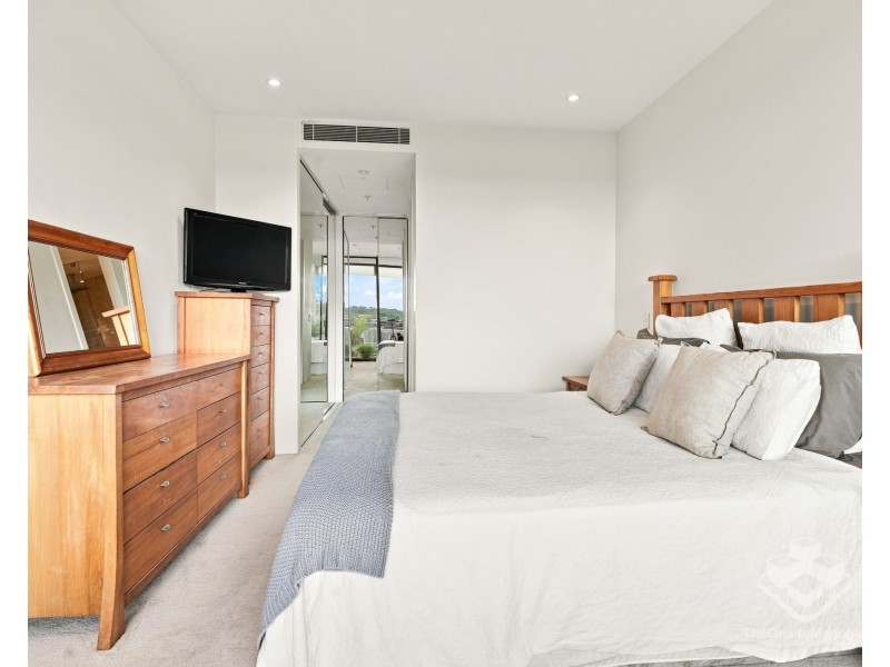 307E/1 Marina Drive, Benowa QLD 4217