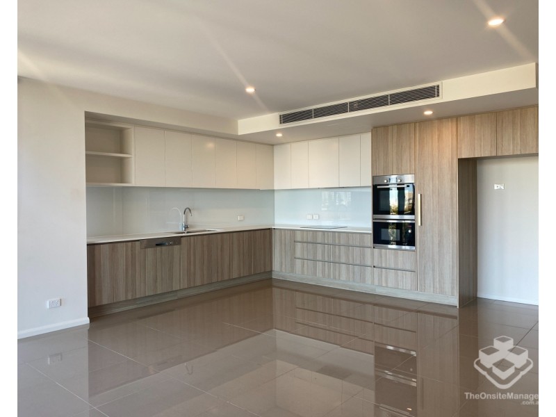 301/5 Chester Terrace, Southport QLD 4215