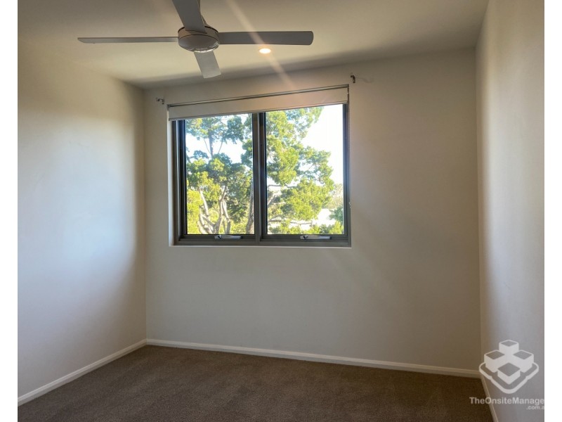 301/5 Chester Terrace, Southport QLD 4215