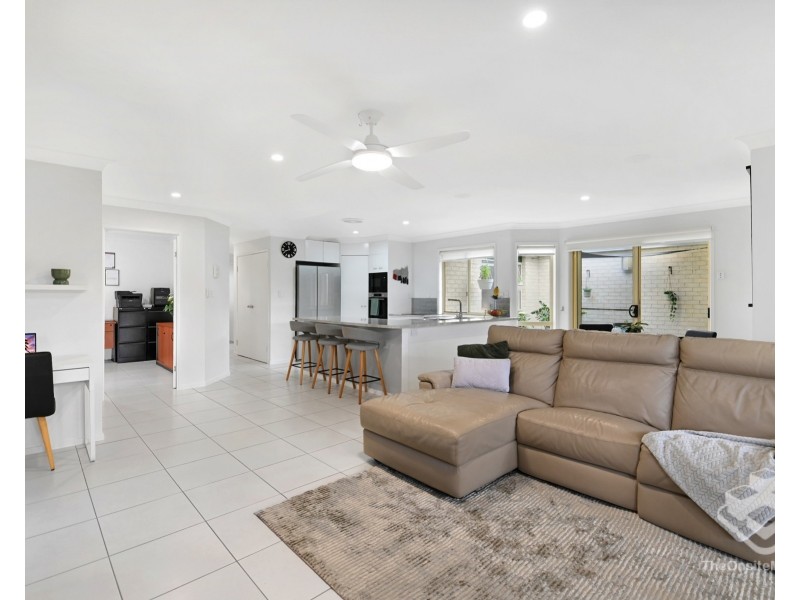 ID:21193186/15 Monet Street, Coombabah QLD 4216