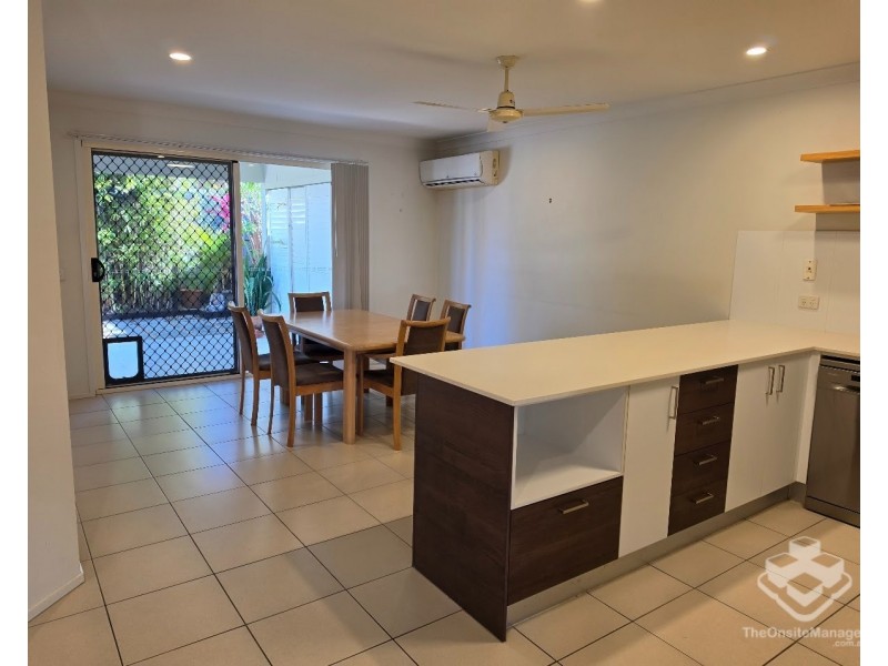 ID:21193227/230 Pulgul Street, Urangan QLD 4655