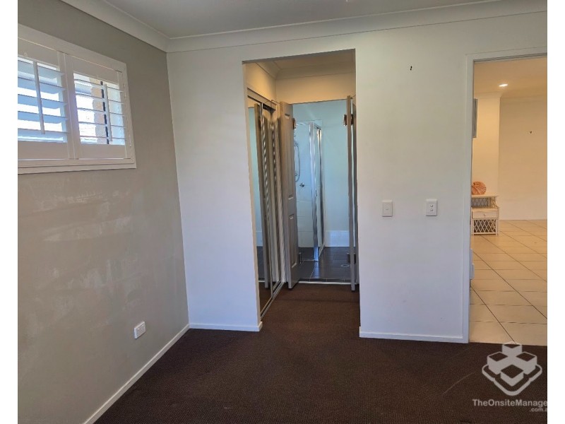 ID:21193227/230 Pulgul Street, Urangan QLD 4655