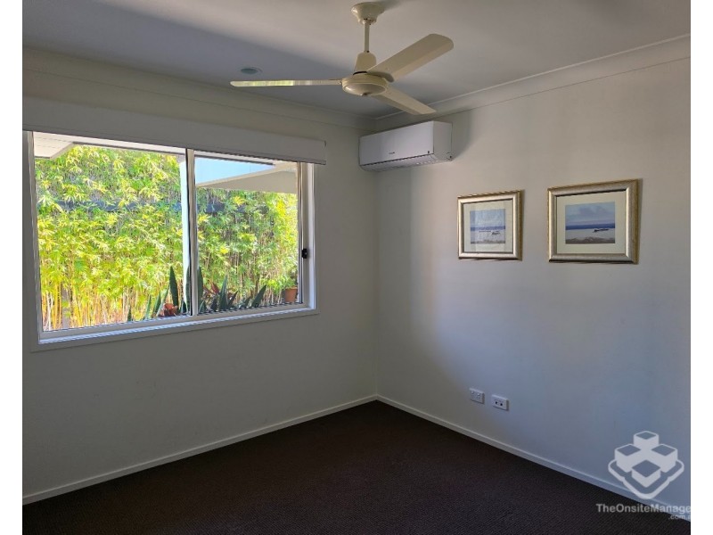 ID:21193227/230 Pulgul Street, Urangan QLD 4655