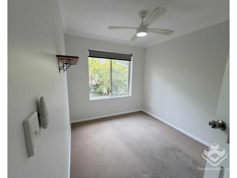 ID:21193318/19 Windsor Road, Red Hill QLD 4059
