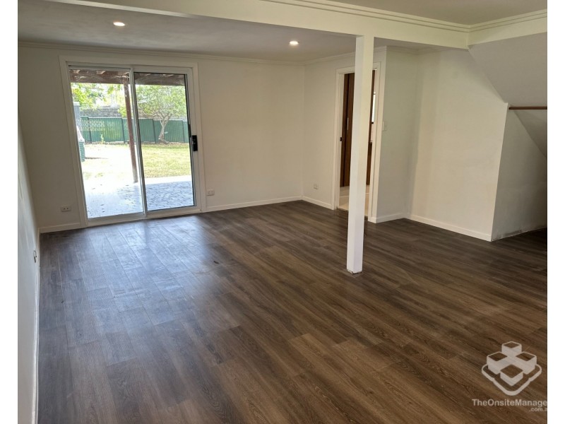 7 Mortensen Road, Nerang QLD 4211