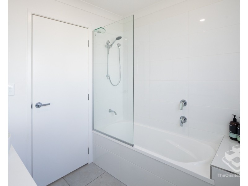 ID:21193408/1 Binnies Road, Ripley QLD 4306