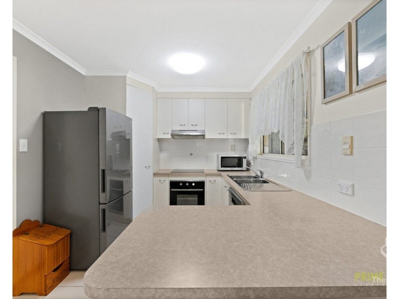 85 Martin Street, Point Vernon QLD 4655
