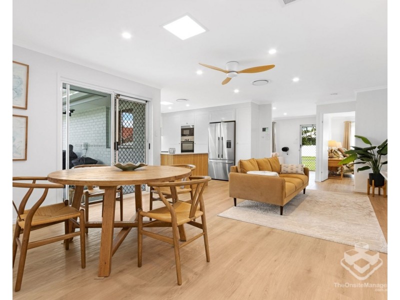 40 Urangan Street, Torquay QLD 4655