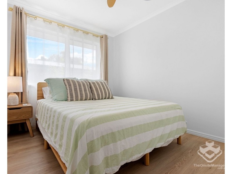 40 Urangan Street, Torquay QLD 4655