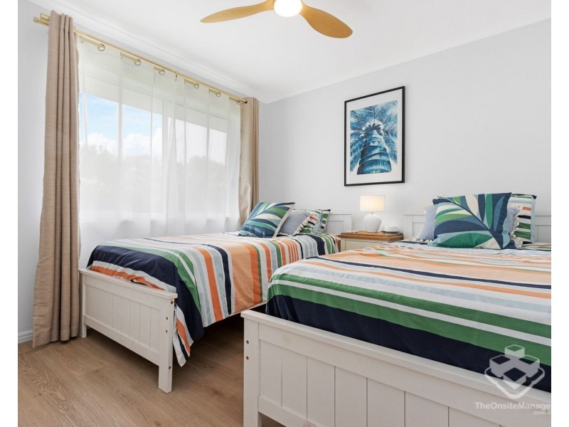 40 Urangan Street, Torquay QLD 4655