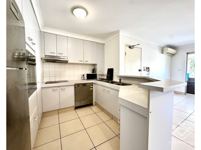 ID:21193473/27-31 Wharf Road, Surfers Paradise QLD 4217