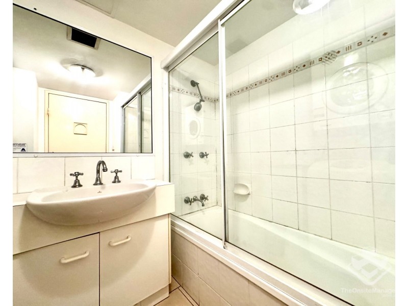 ID:21193473/27-31 Wharf Road, Surfers Paradise QLD 4217